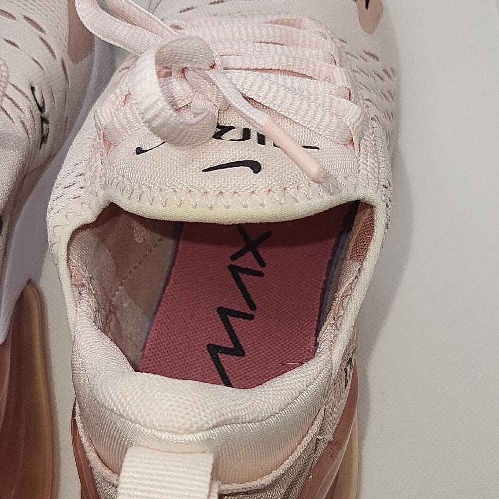 Nike Pink and White Air Max 270 Sneakers (Rare Color) - Picture 10 of 14